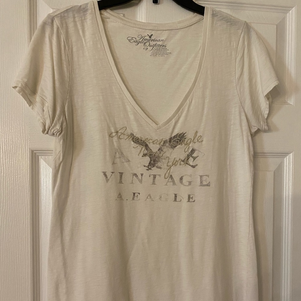 American Eagle shirt